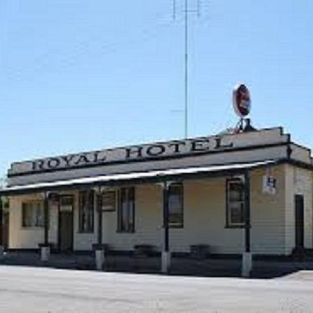 Royal Hotel Snake Valley Εξωτερικό φωτογραφία