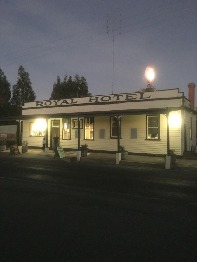 Royal Hotel Snake Valley Εξωτερικό φωτογραφία