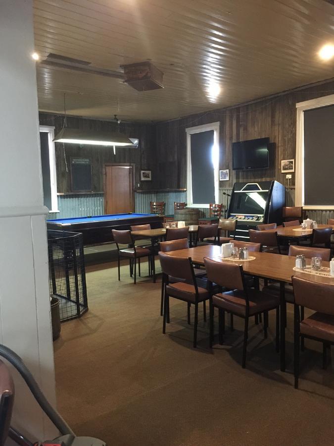 Royal Hotel Snake Valley Εξωτερικό φωτογραφία